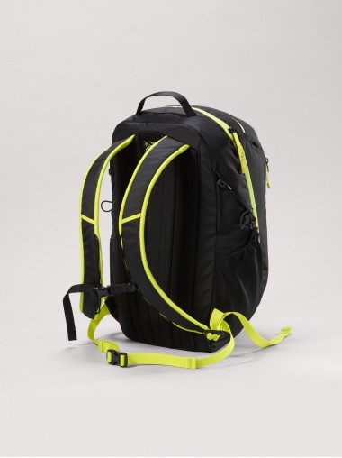 Arc'teryx Mantis 26 Backpack - Black / Euphoria